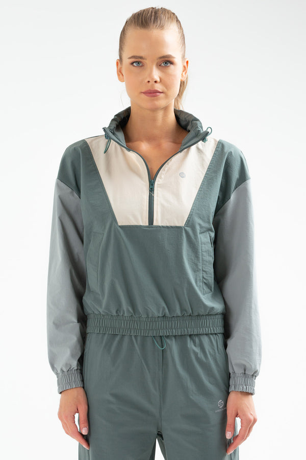 Green Women's Raincoat Windbreaker SC0982